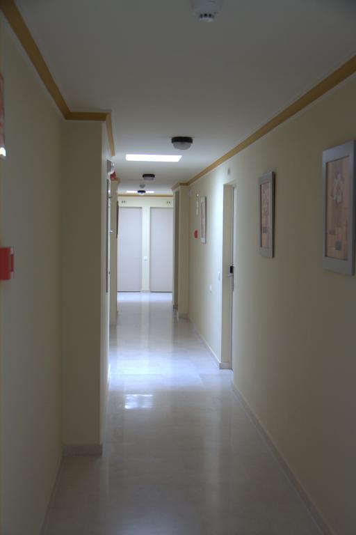 Apartamentos Turísticos los Girasoles Espartinas Exterior foto